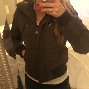 Zara small fitted puffer coat